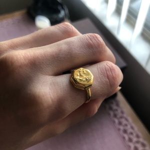 Able Sofi gold ring.